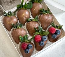 Клубника в шоколаде Choco bonbons