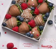 Клубника в бельгийском шоколаде Молочное ассорти S
