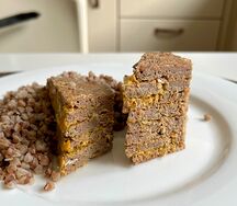 Печеночный торт с гречкой