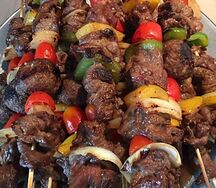 Brochettes de viande de bœuf
