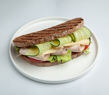 Сендвич с пастарами из индейки