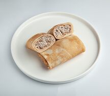 Блинчики с мясом, в соусе бешамель