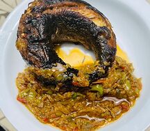 Akpessi igname pkonan poisson fumé