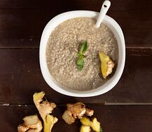 Bouillie de mil au gingembre