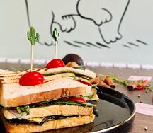 Сэндвич с куриной грудкой