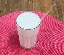 Протеиновый коктейль со вкусом арбузного мороженого