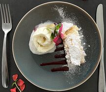 Штрудель с яблоком