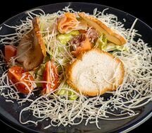 Цезарь с курицей