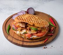 Донер в пите куриный