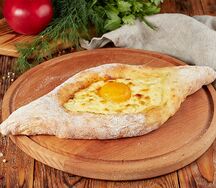 Хачапури по-аджарски