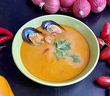 Сливочный суп с морепродуктами