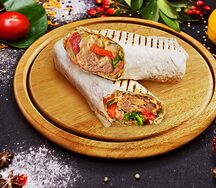 Шаурма с котлетой из курицы