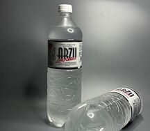 Вода Arzu