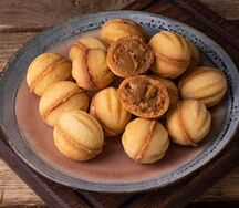 Орешек со сгущенным молоком
