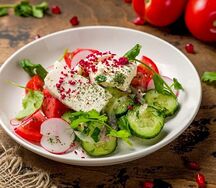 Салат Чобан с кавказским козьим сыром