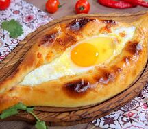 Хачапури по-аджарски