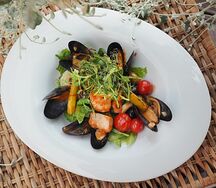 Салат из морепродуктов