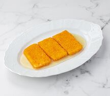 Жареный сыр с трюфельным мёдом