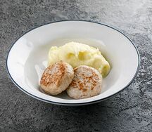 Куриные котлетки с пюре