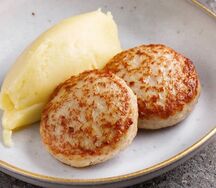Куриные котлеты с картофельным пюре