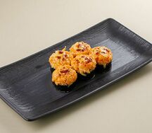 Запеченный ролл с креветкой