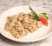 Курица с грибами