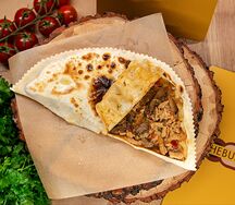 Кутаб с курицей и грибами