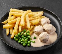 Фрикадельки с картофелем фри