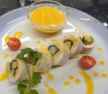 Куриный ролл в апельсиновом соусе