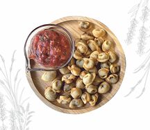 Жареные пельмени со свежим соусом