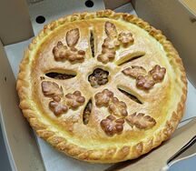 Пирог с индейкой и лесными грибами
