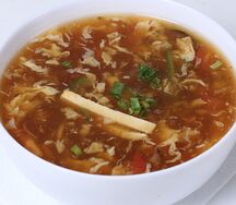 Кисло-острый суп Сычуань