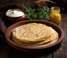 Punjabi Parattha (2 pcs) with Plain Curd