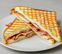 Roasted bacon, chicken & mayo