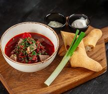 Белорусский борщ с говядиной и салом