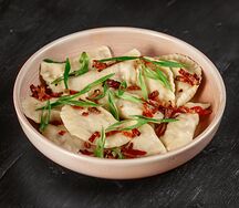 Белорусские вареники с жареной картошкой и шкварками