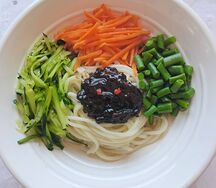 Ffried Cauce Noodles
