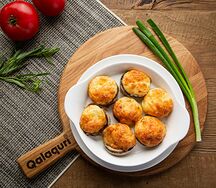 Шампиньоны с сыром сулугуни