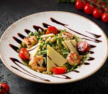 Салат Руккола с креветками