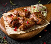 Шашлык из cвинoй шейки