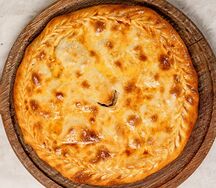 Даргинское чуду с сушеным и рубленым мясом Пирог
