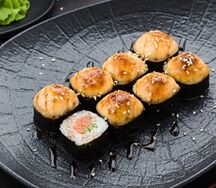 Hot Запеченный с кальмаром