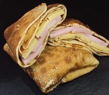 Блинчик с ветчиной и сыром