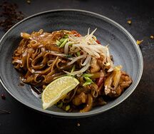 Лапша рисовая с уткой