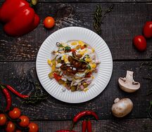 С маринованными опятами