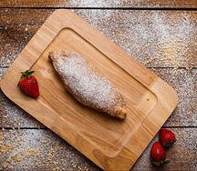Штрудель яблочный с орехами и корицей