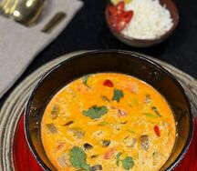 Суп Том ям с курицей