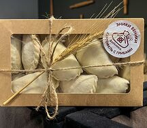 12 замороженных вареников с картофелем и грибами
