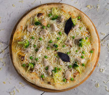 Пицца Куриная грудка с овощами