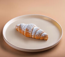 Круассан с ананасом